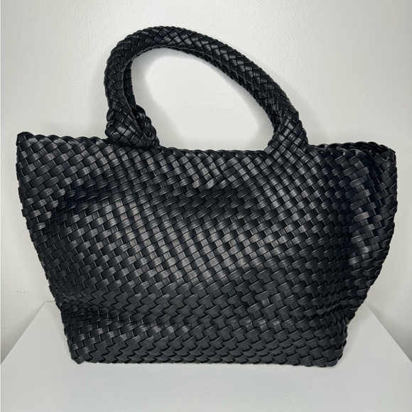 Generic Handbags - NWT Black Woven Vegan Leather Basket Bag with Purse Insert